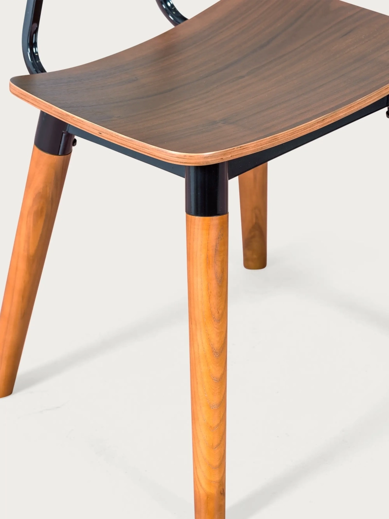 Industriële stoel in walnoothout - Copine FurnMod - 4