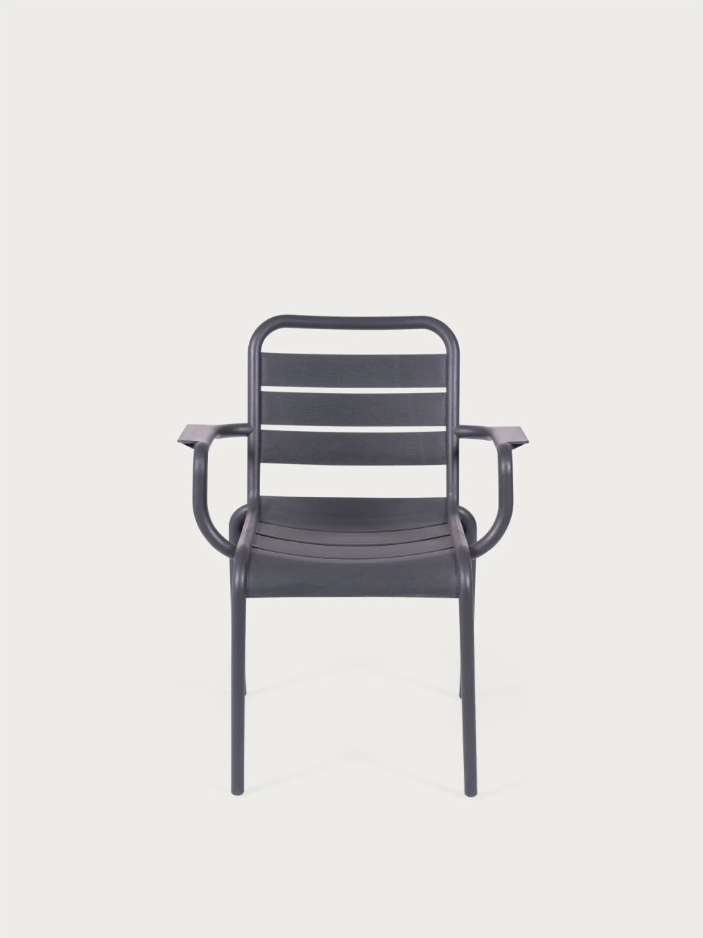 Plastic chair suitable for outdoor use - Karen FurnMod - 2