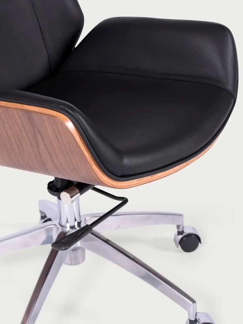 Silla de oficina con madera de nogal y tapizada en piel italiana - Nordic FurnMod - 1