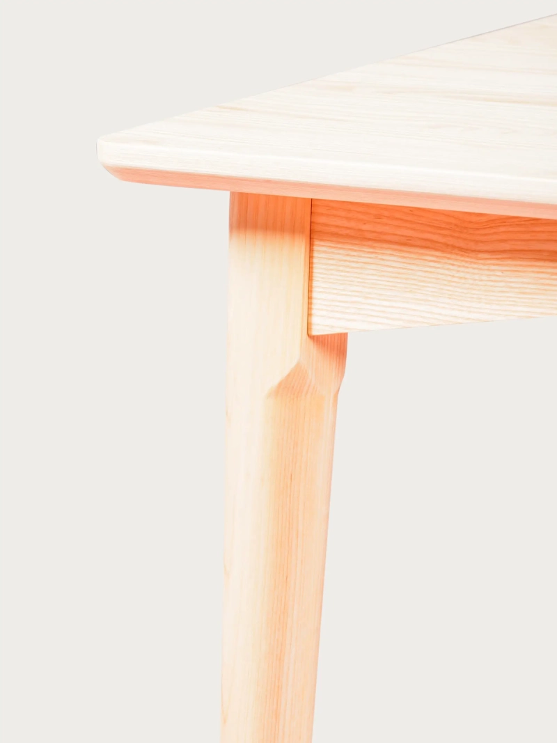 Mesa de comedor rectangular en madera de fresno (150x80) - Liam FurnMod - 5