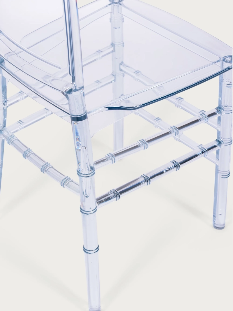Sedia di design in policarbonato trasparente - Ghost FurnMod - 1