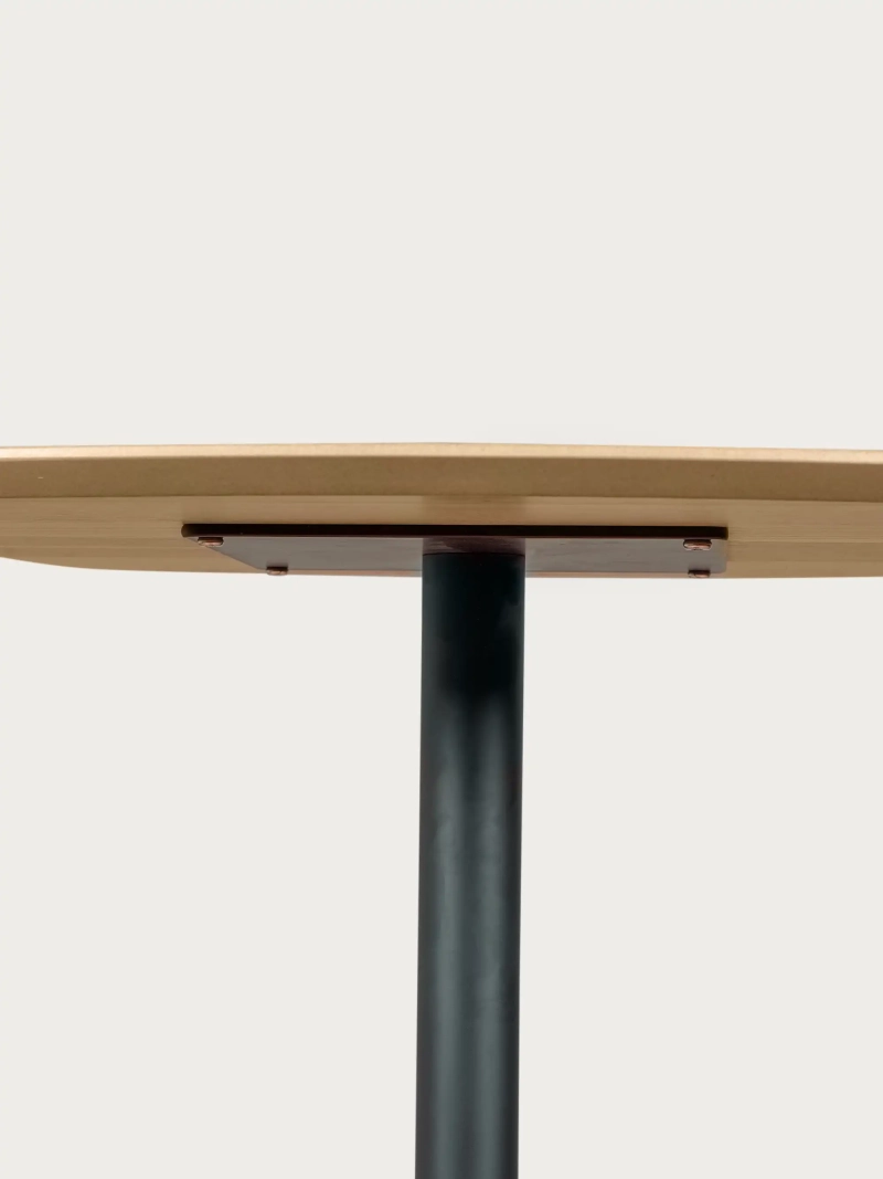 Vysoký barový stůl v průmyslovém stylu, 106 cm vysoký a 60x60 cm - Pub FurnMod - 1