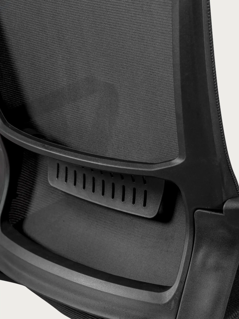 Silla de oficina ergonómica regulable en malla transpirable con acabados negros - Mesh FurnMod - 3