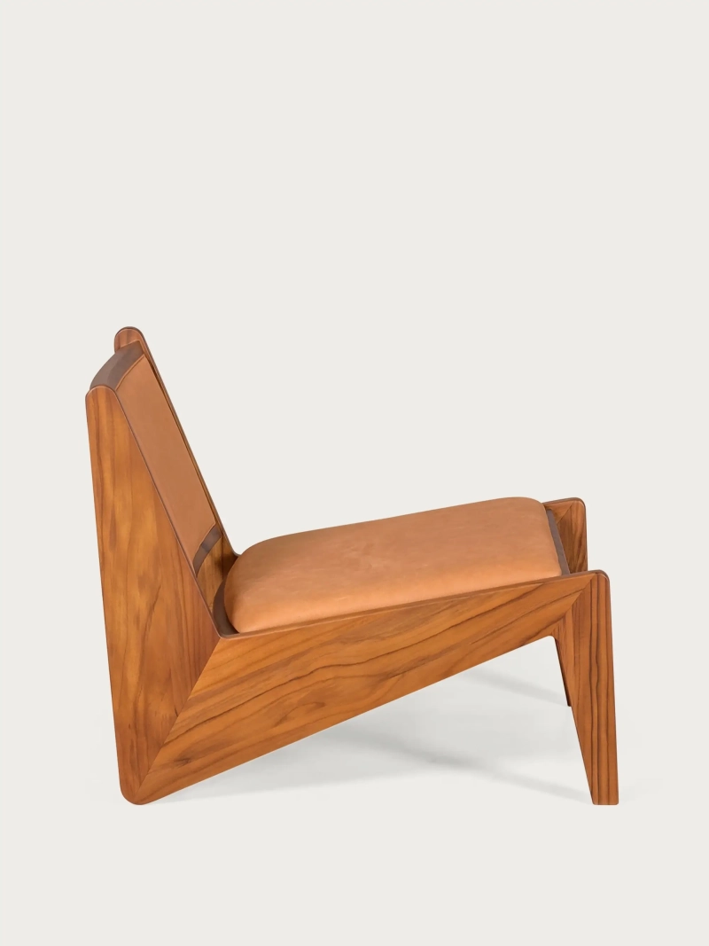 Sillón bajo en madera de teca maciza y tapizado en piel italiana - Compass FurnMod - 1