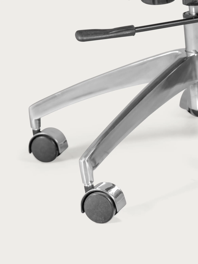 Silla de oficina de respaldo alto en nogal con piel italiana de plena flor - Nordic FurnMod - 14