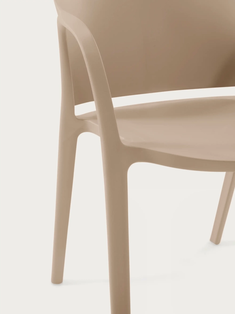 Chaise design avec accoudoirs pour usage extérieur - Alpstone FurnMod - 1