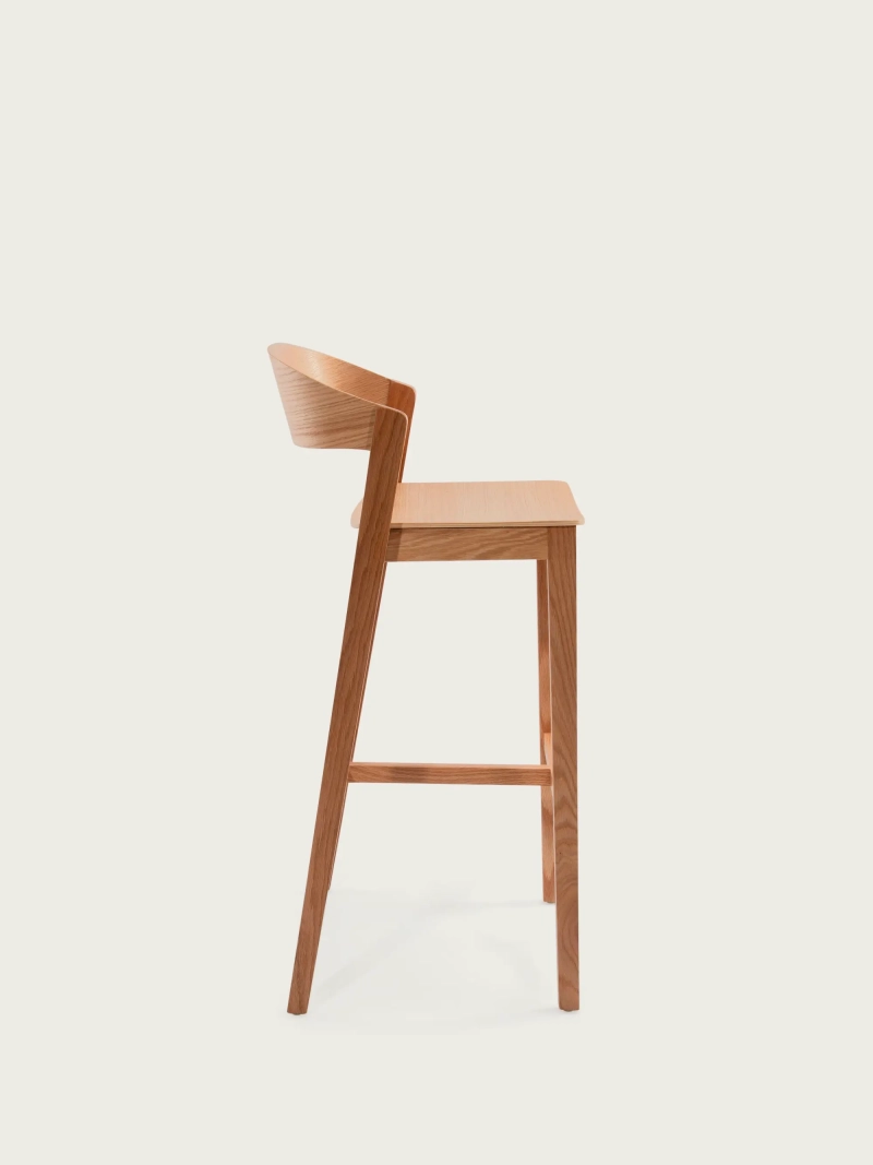 stool Scandinavian high in oak and walnut - Soho FurnMod - 1
