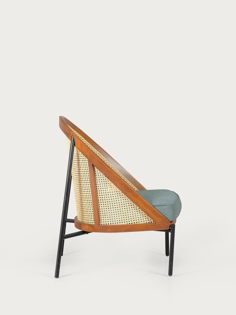 Vintage retro armchair in walnut wood and natural rattan - Robín FurnMod - 6