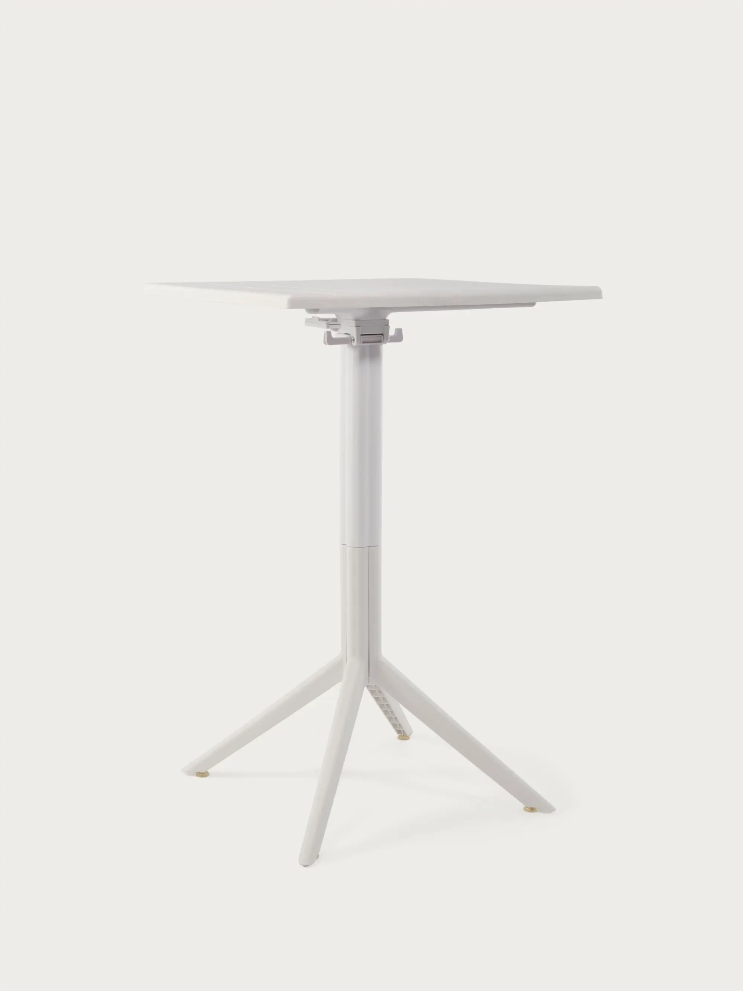 Mesa alta para exterior - Moises FurnMod - 1