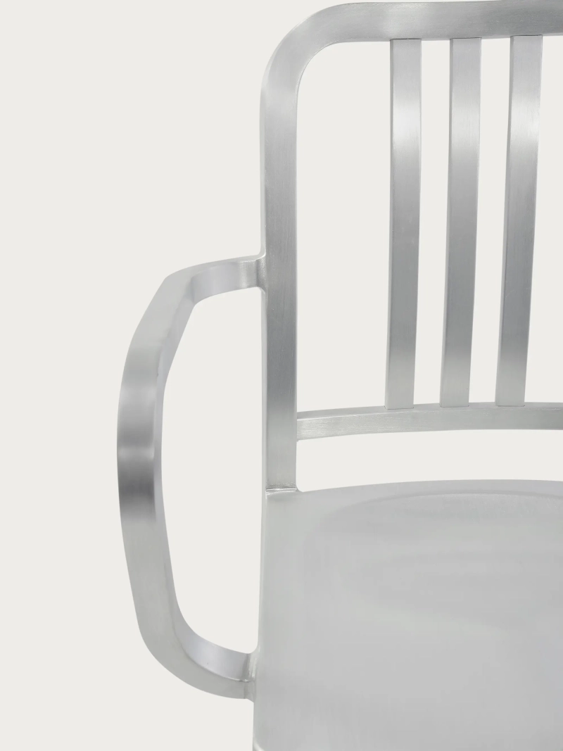 Industrial design chair with armrests - Navi Army FurnMod - 9