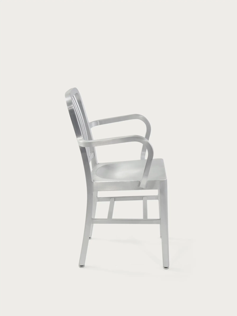 Industrial design chair with armrests - Navi Army FurnMod - 10
