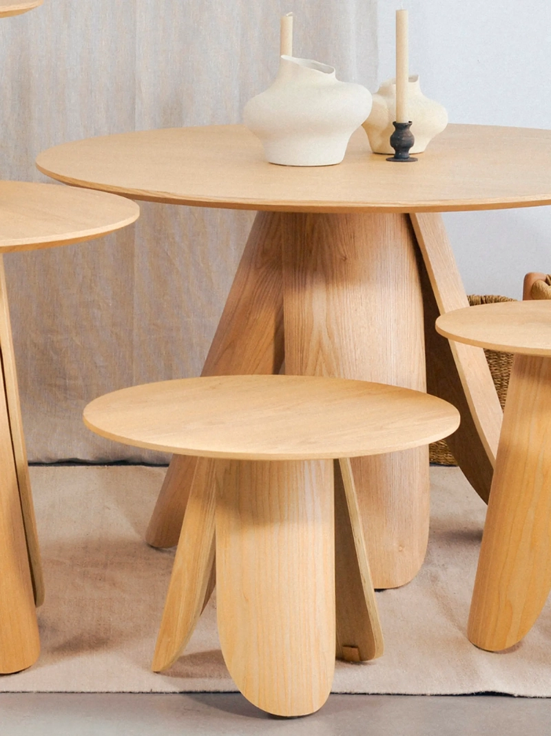 Mesa auxiliar nórdica en madera de fresno (60cm) - Pluto FurnMod - 1