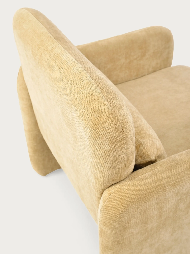 Minimalistische gestoffeerde fauteuil - Bristol FurnMod - 1