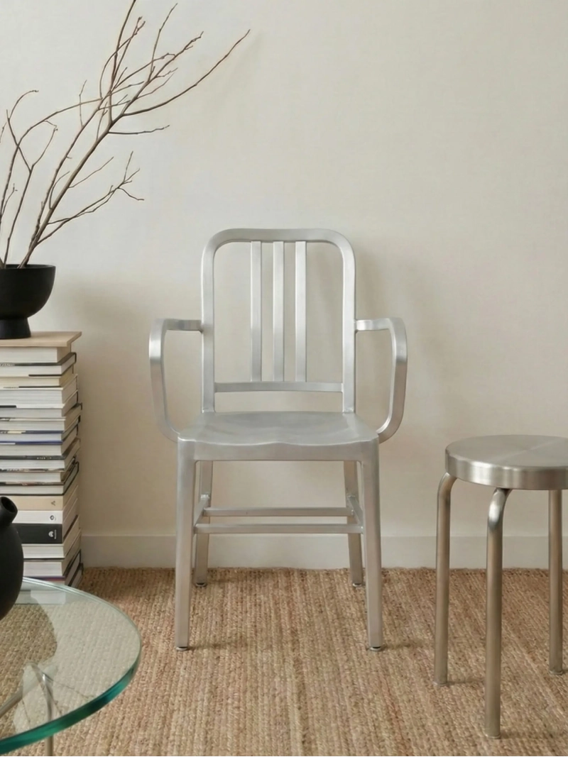 Industrial design chair with armrests - Navi Army FurnMod - 1