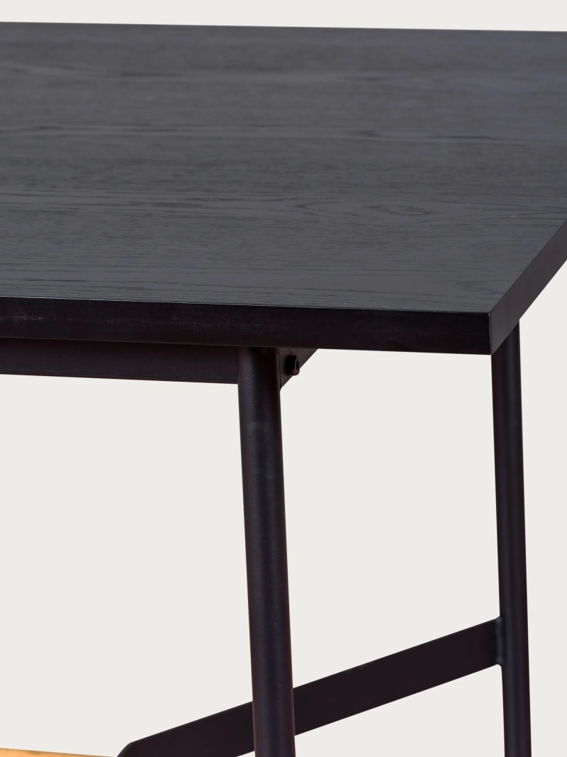 Obdélníkový dubový jídelní stůl (140x80) - Blackstorm FurnMod - 1