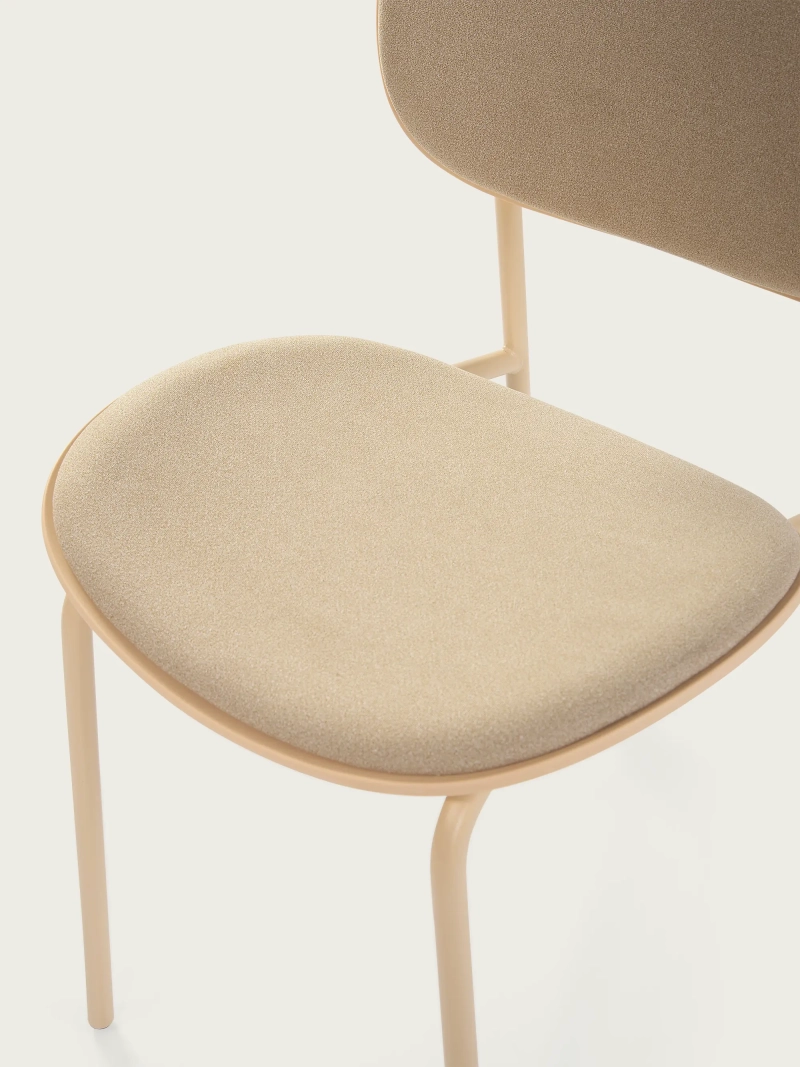Ergonomische en stapelbare eetkamerstoel - Carlotta FurnMod - 1