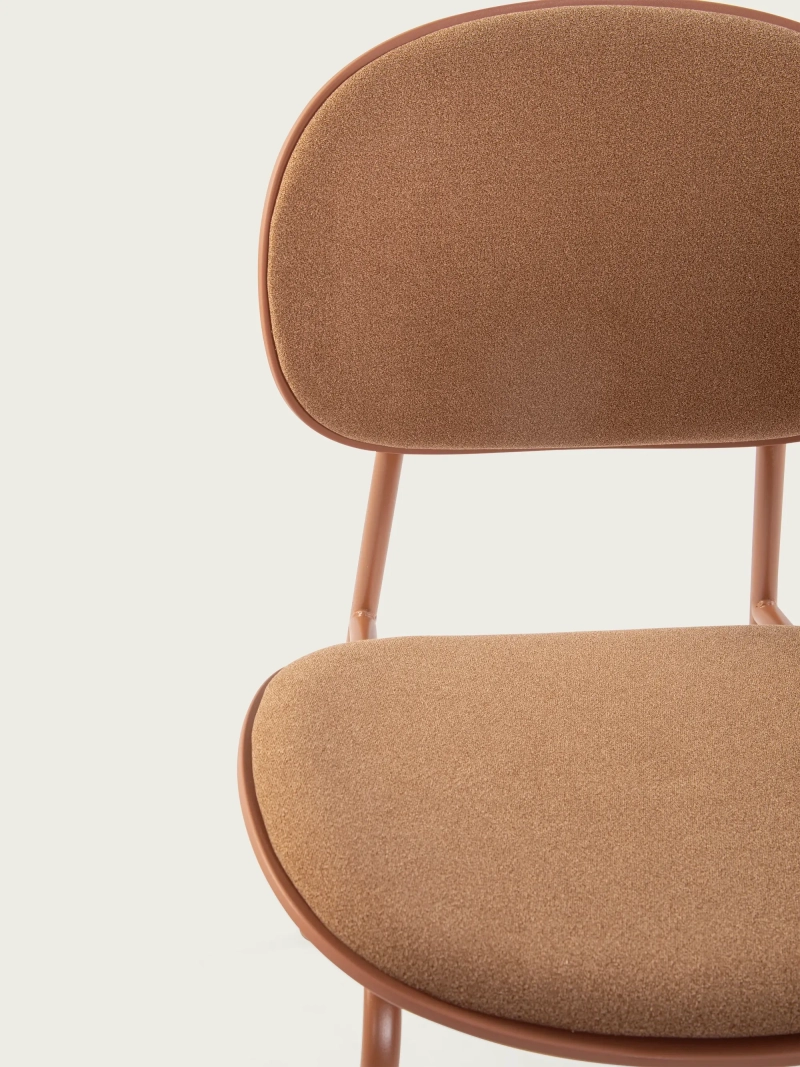 Ergonomisk og stabelbar spisebordsstol - Carlotta FurnMod - 11
