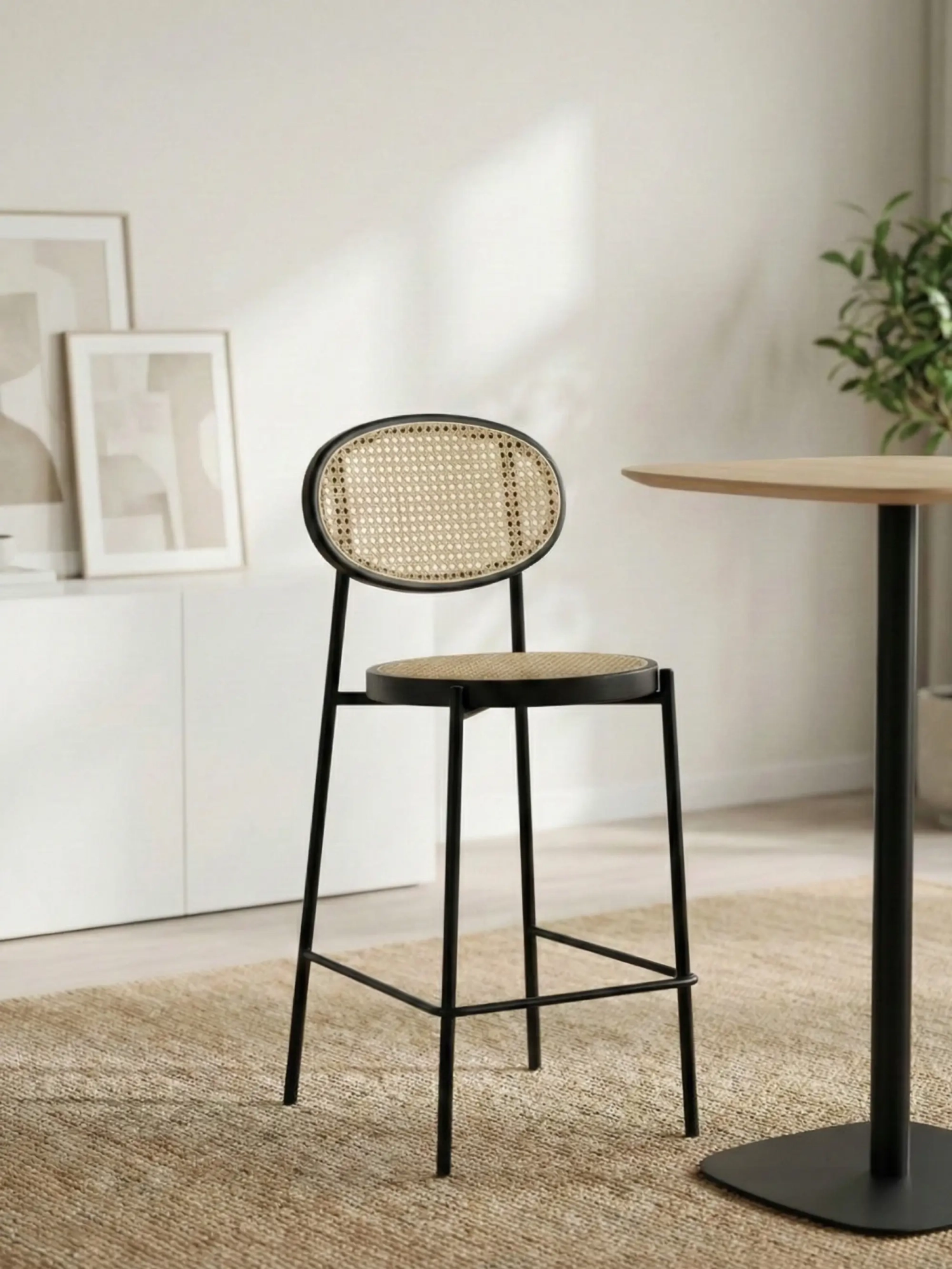 tabouret vintage au design classique en rotin naturel (65cm) - North FurnMod - 1