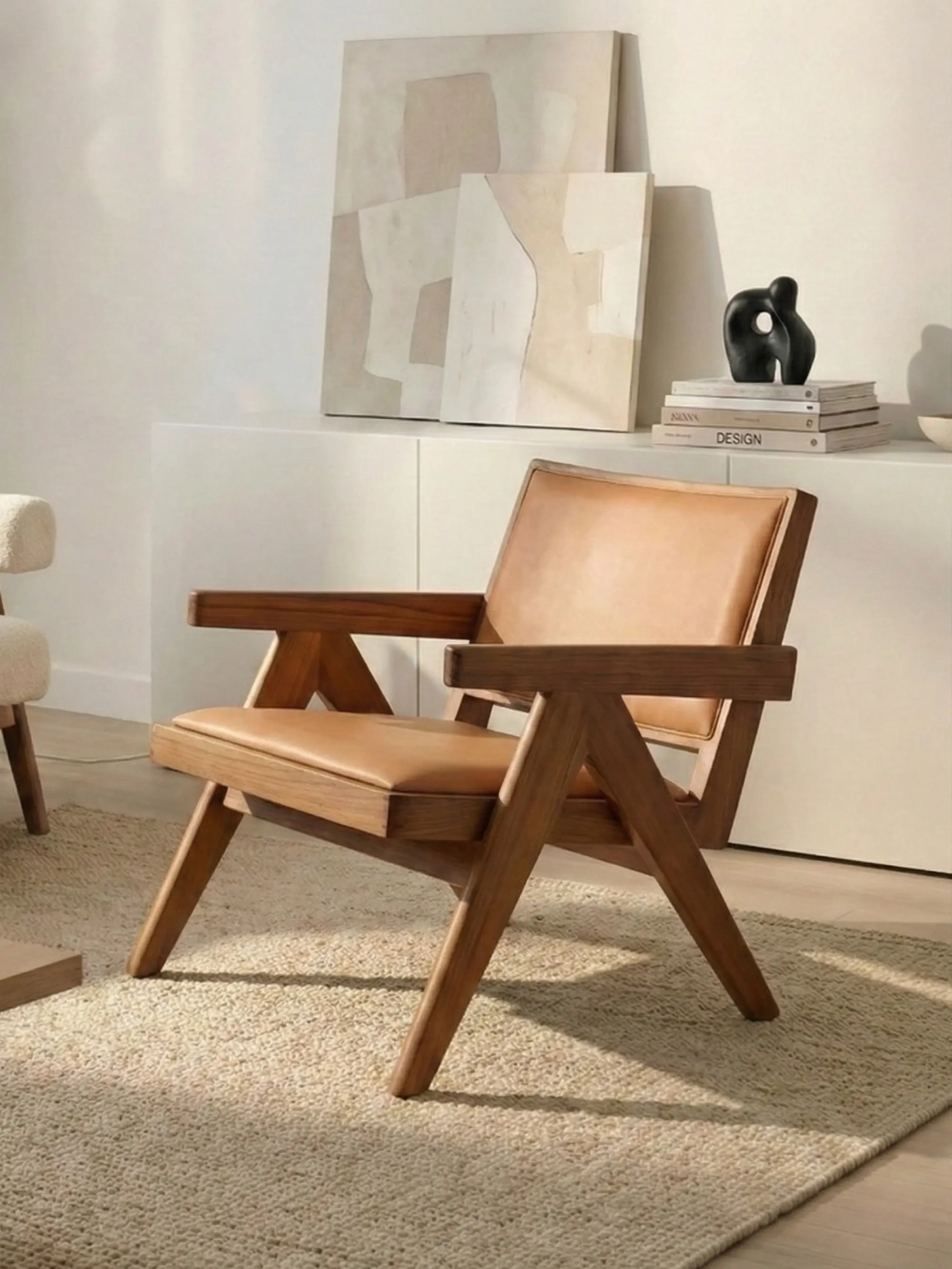 Vintage nojatuoli, jossa käsinojat teak-puuta ja italialaista nahkaa - Compass FurnMod - 1