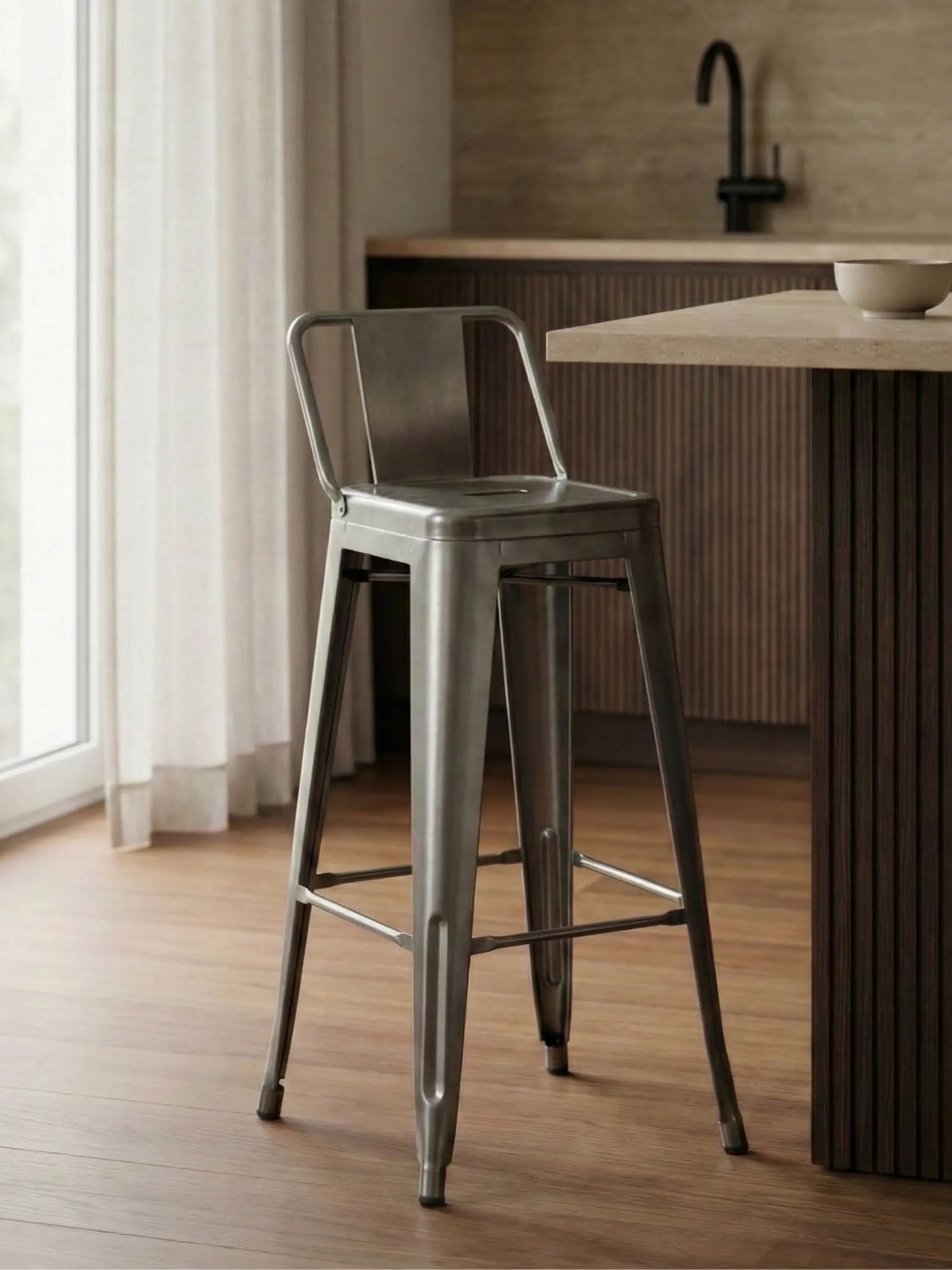 hocker aus metallisiertem Stahl mit niedriger Rückenlehne (76cm) - Bistro FurnMod - 1