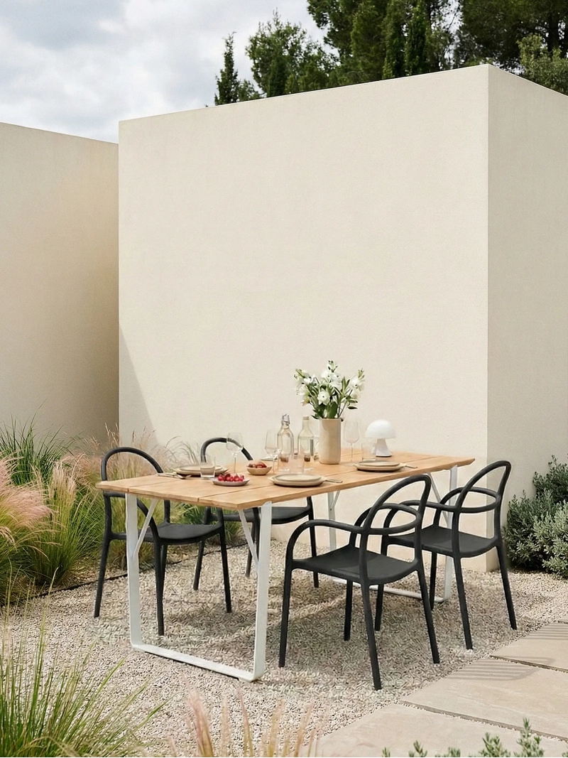 Silla de diseño apilable para interior y exterior - Masters FurnMod - 1