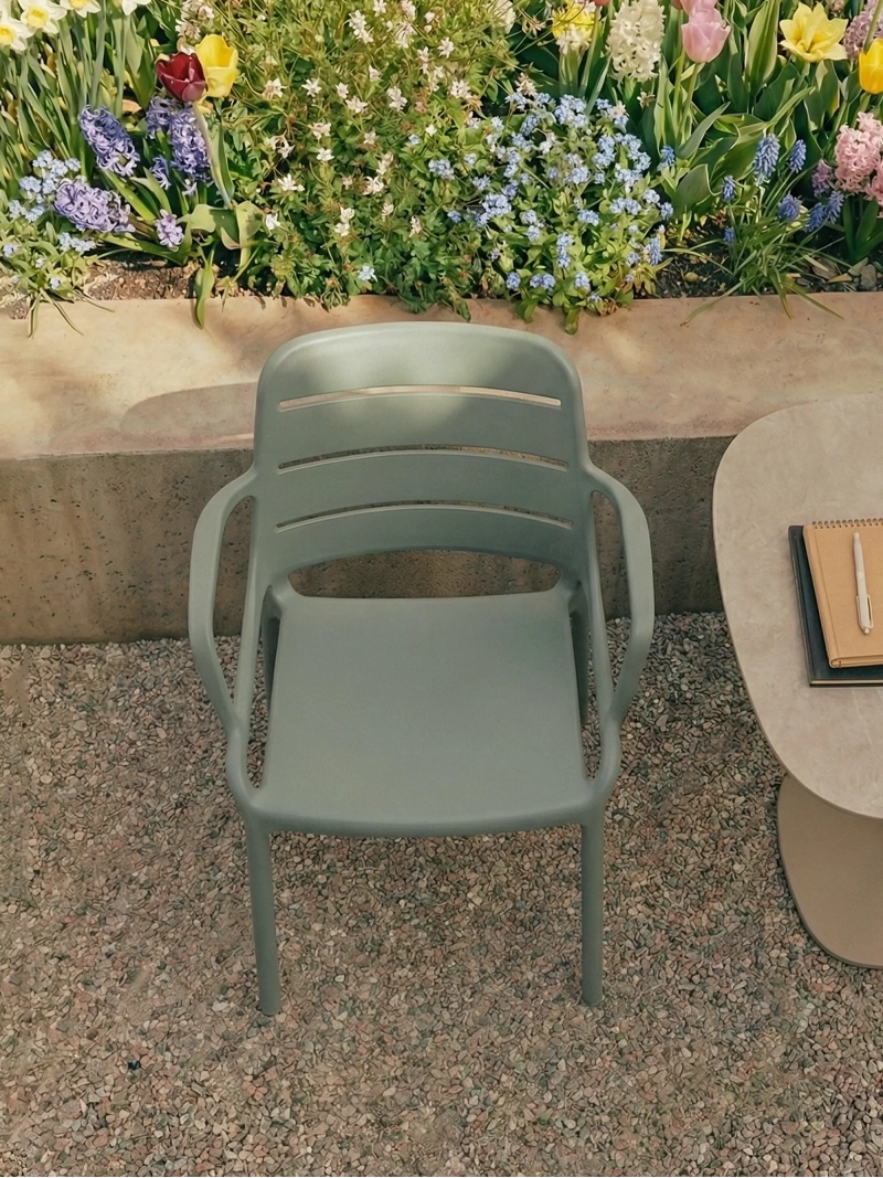 Plastic chair with armrests suitable for outdoor use - Sunset FurnMod - 14
