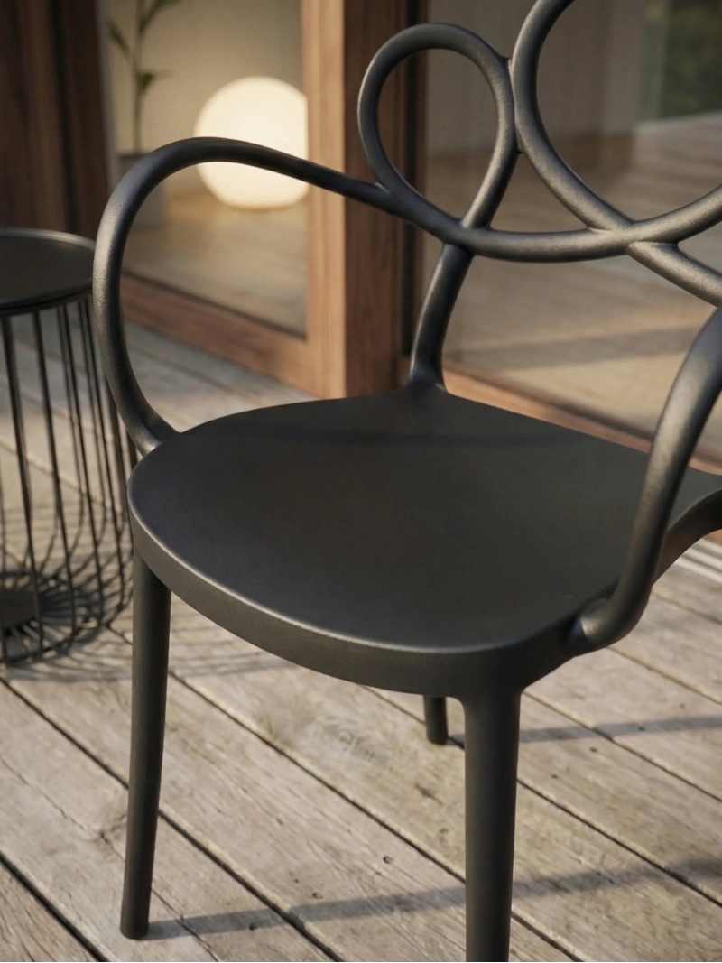 Cadeira de design com apoios para os braços adequada para utilização no exterior - Dream FurnMod - 1