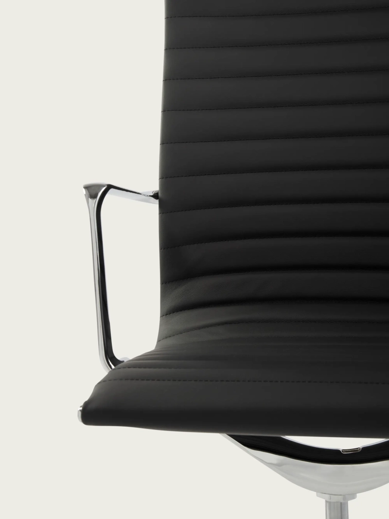 Ergonomické kancelárske kreslo Premium Leather Highback - Alu FurnMod - 1