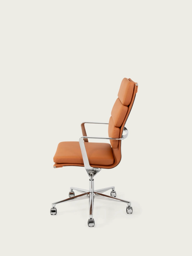 Silla de escritorio Task respaldo alto | Piel italiana y diseño ergonómico