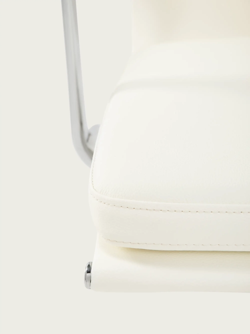 Silla de escritorio Task respaldo alto | Piel italiana y diseño ergonómico
