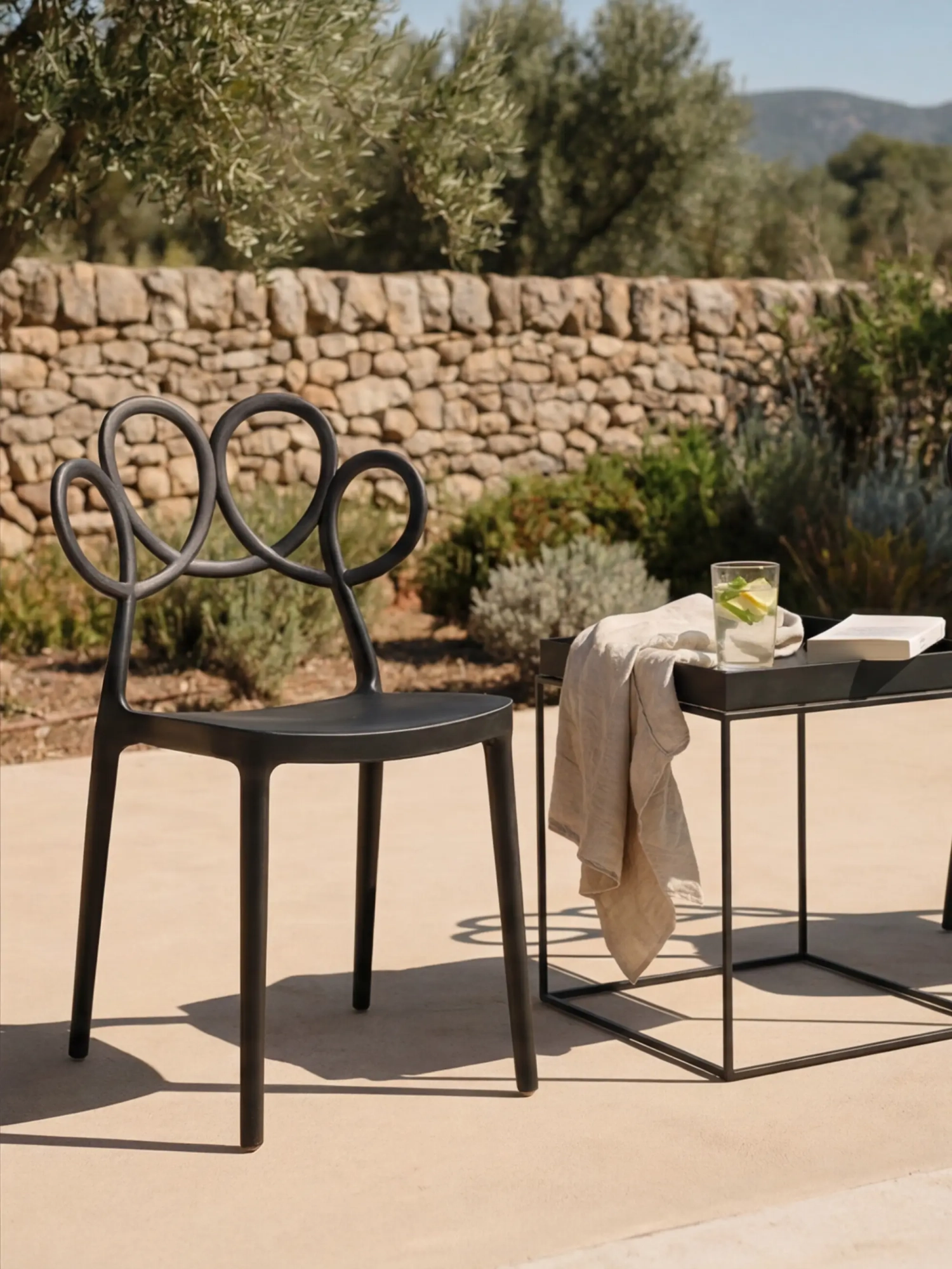 Chaise de jardin design empilable - Mobilier design « FurnMod »
