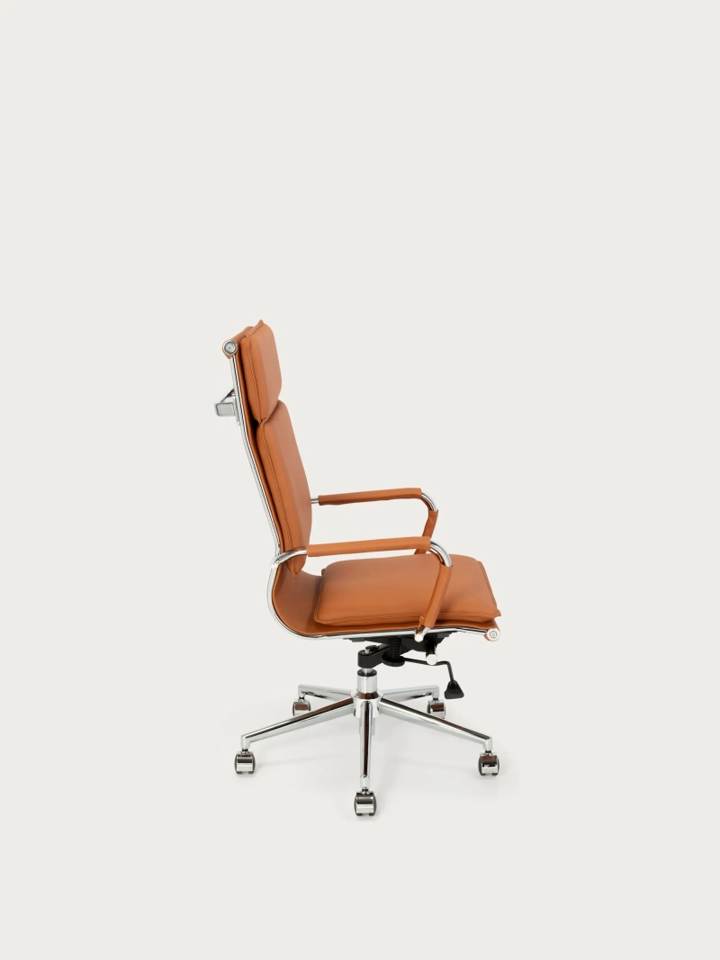 Silla de oficina Studio con respaldo alto, ideal para estudios y oficinas en casa