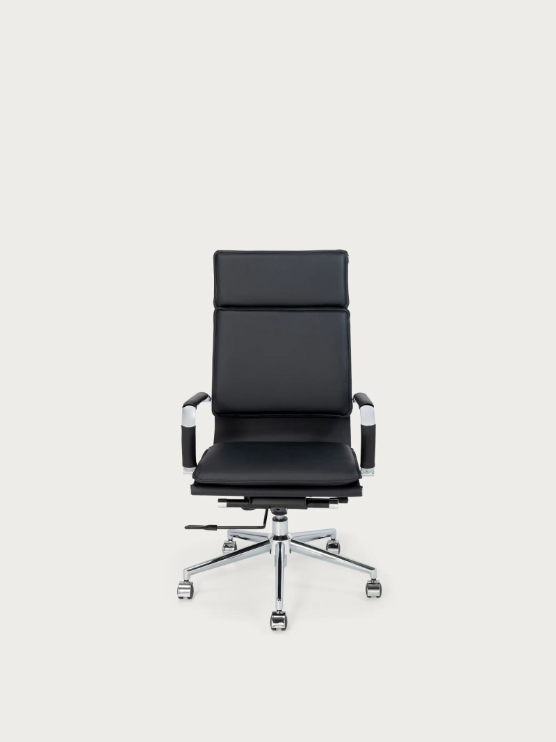 Silla de oficina Studio con respaldo alto, ideal para estudios y oficinas en casa