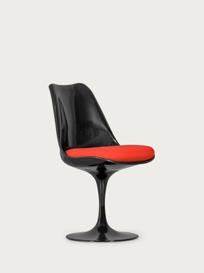 Designer Swivel Chair with Central Base - Lotus FurnMod - 1