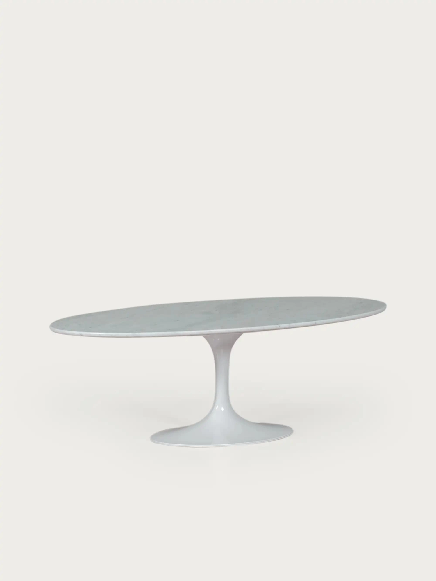 Mesa de centro ovalada de mármol Carrara – Coffee Lotus FurnMod - 7