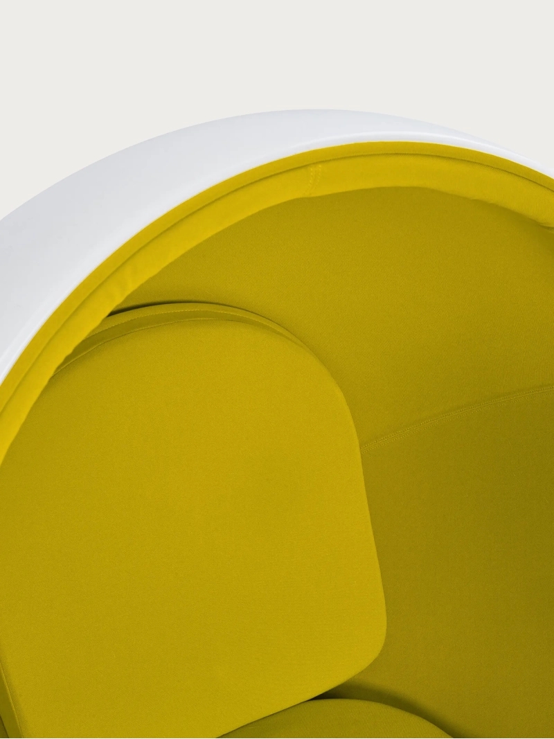 Rotating cashmere and fibreglass lounge chair - Ball FurnMod - 19