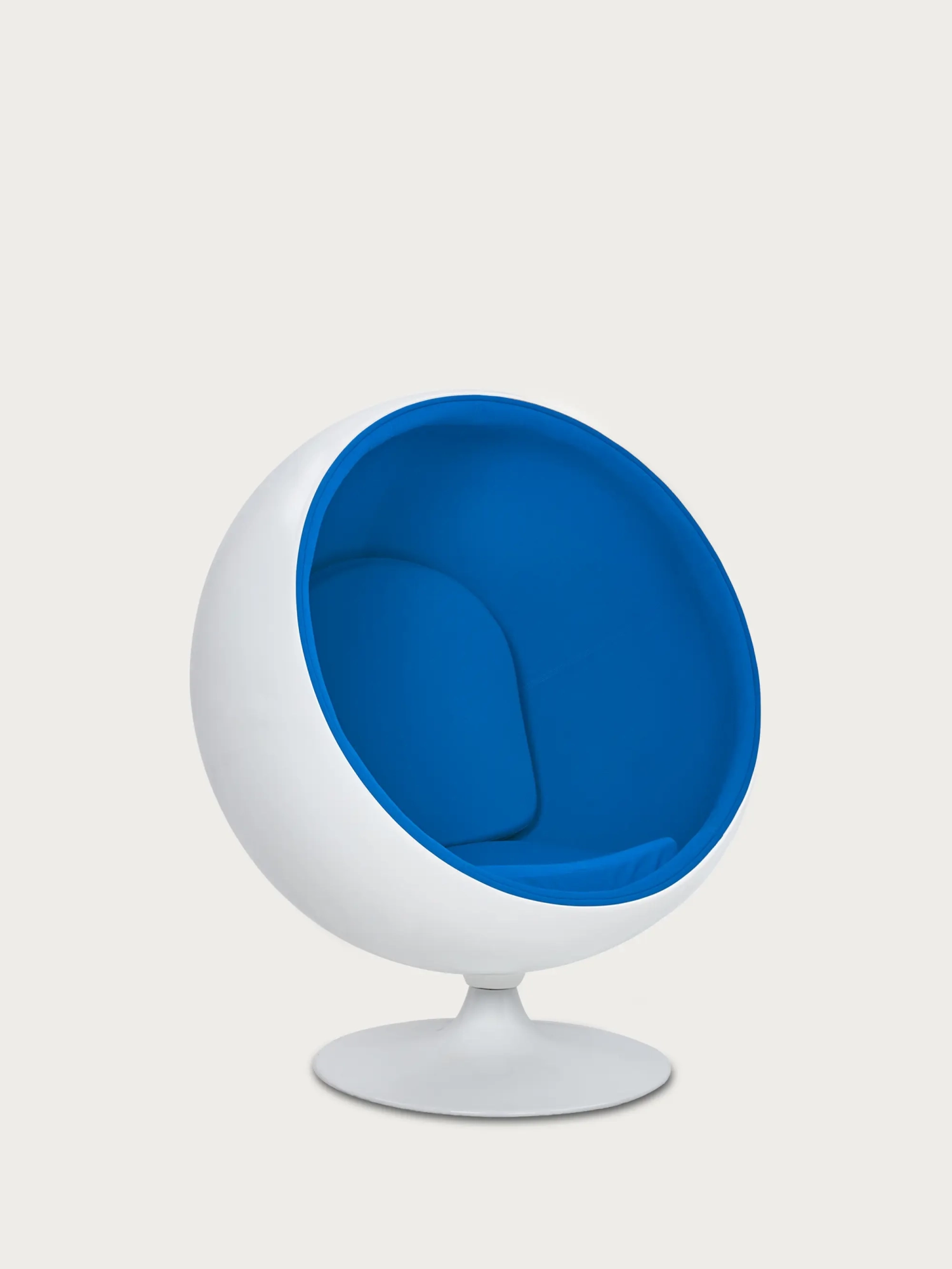 Rotating cashmere and fibreglass lounge chair - Ball FurnMod - 1