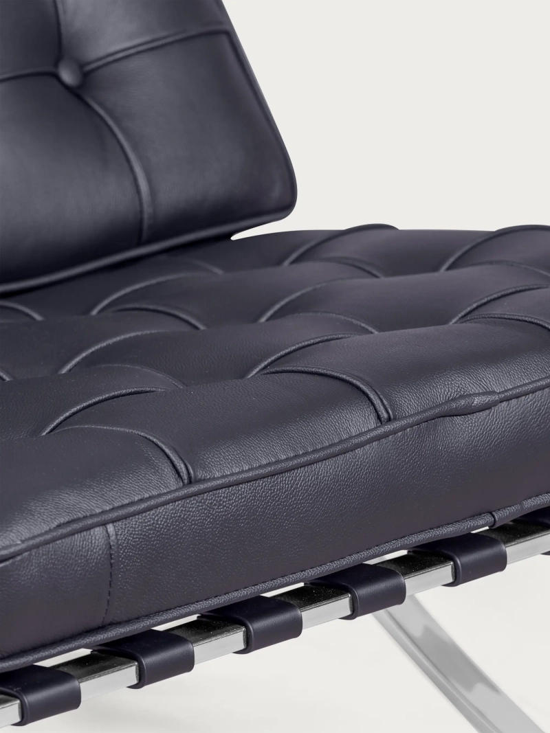High-end design armchair upholstered in Italian leather - Barcelona NEST DREAM - 13