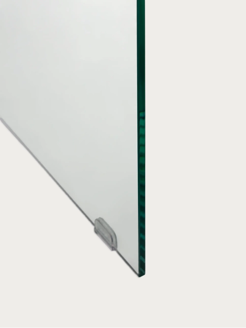 Firkantet sidebord i hærdet glas med buet profil - Ice Furnmod, ex Nest Dream- 4