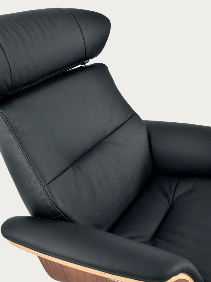 Dönthető bőr lounge fotel hozzáillő lábtartóval – Cleveland Furnmod, ex Nest Dream- 5
